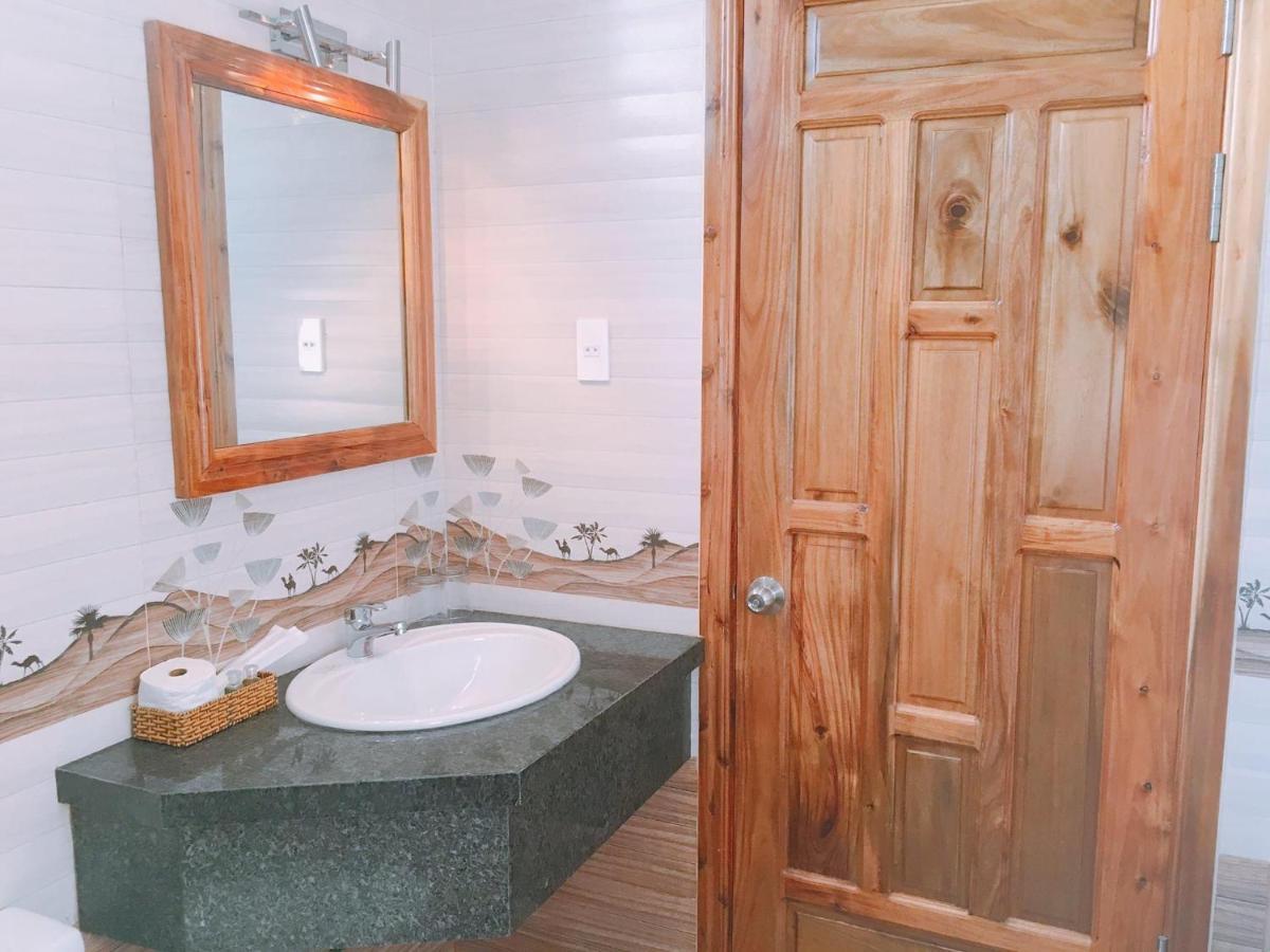 Khuong Loan Guesthouse 두옹 동 외부 사진
